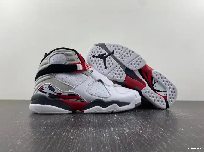 HYPE Bugs Bunny Retro (2013) 305381-103 8 Air Jordan 0422